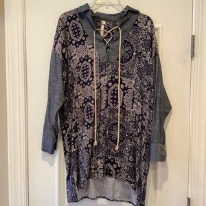 Uncle Frank Shirt Womens Size Small Blue Tunic Boho Print Long Sleeve Hoodie Top